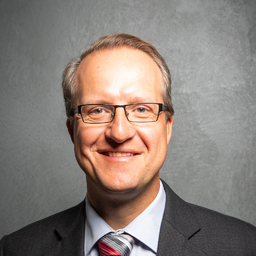 Dr. Andreas Backhaus