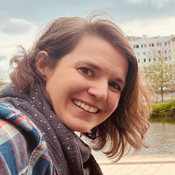 Anne Schmitt