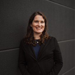 Dr. Caroline Strähle