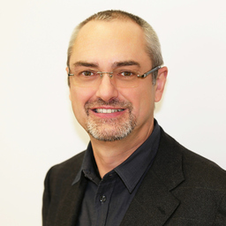 Prof. Dirk Frank