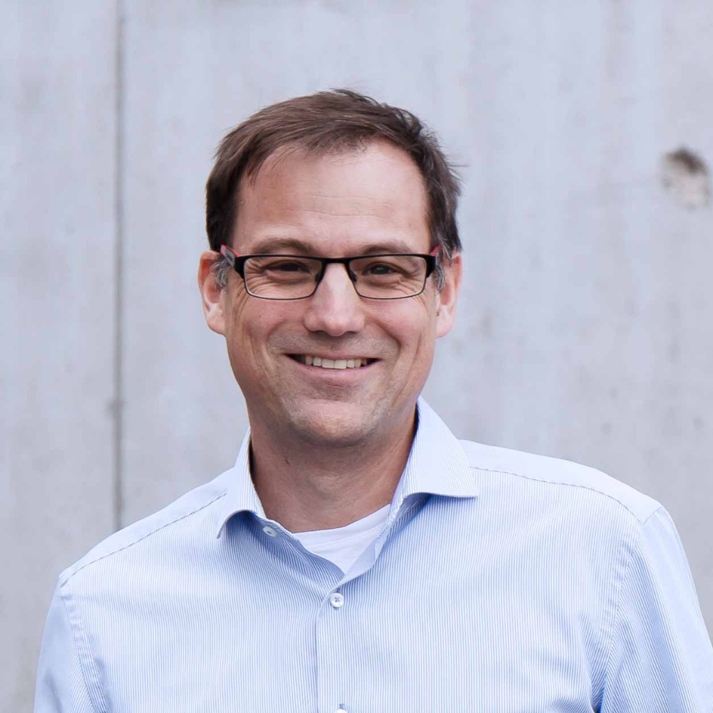 Thomas Bayerl Business Developer (Data Business) AUDI AG XING