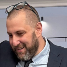 Andreas Menekse