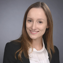 Elena Sefranek