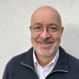 Dr. Bernd Roesner