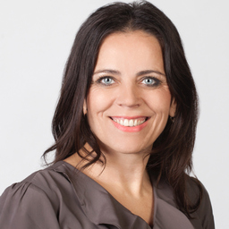 Zuzana Lange