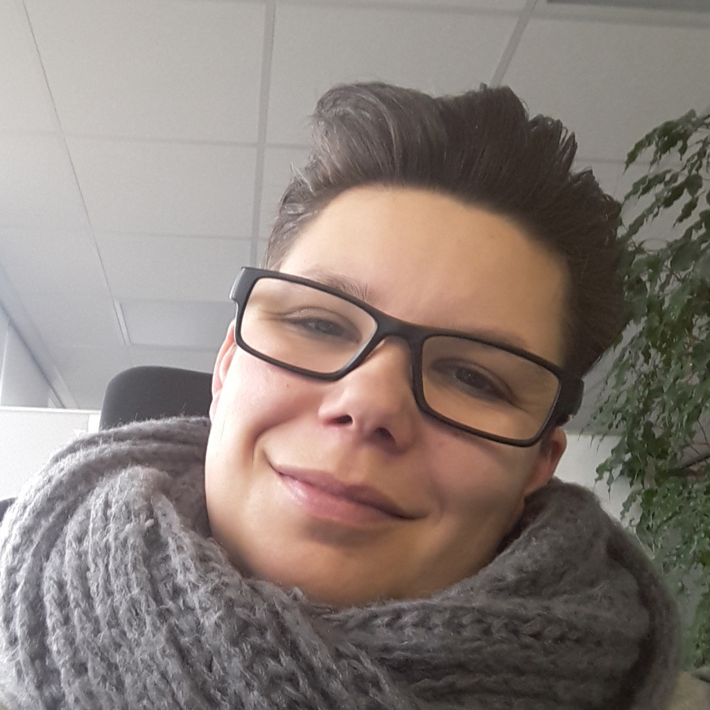 evelyn kolb Data Analyst Technical MACO EON Energie Deutschland