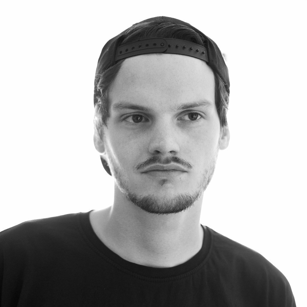 Zier aus Düsseldorf in der Personensuche von Das Telefonbuch