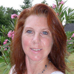 Dr. Angelika Trabert