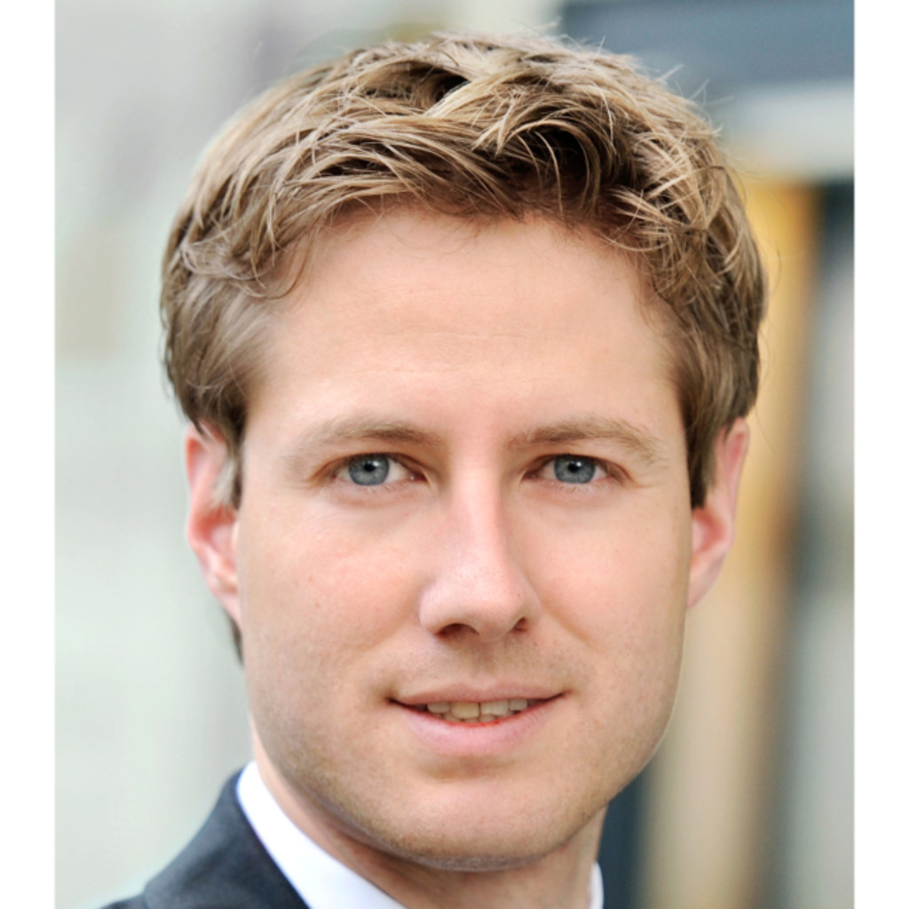 Fabian Wagner Project Manager Bain & Co. Germany, Inc. XING