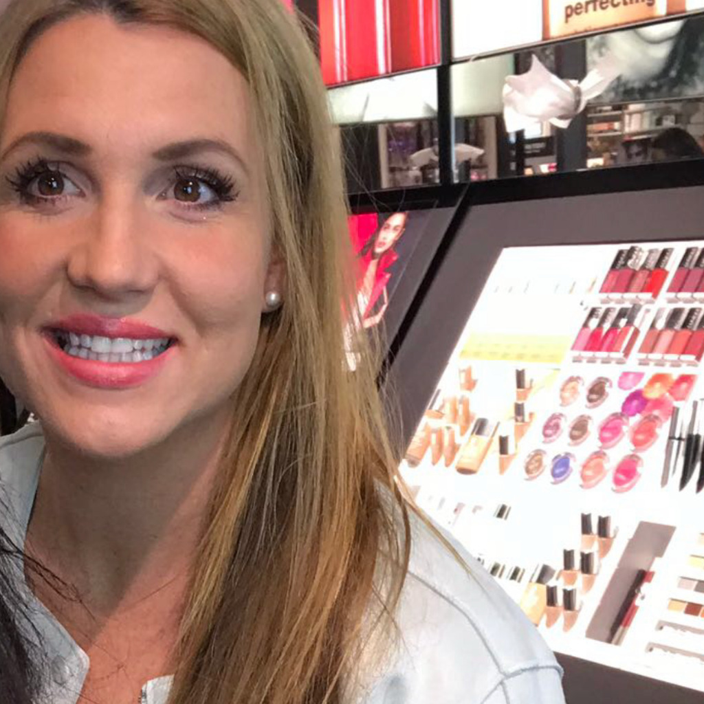 Eileen Holst Store Manager Tomorrow GmbH XING