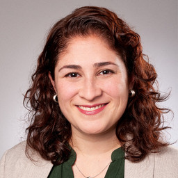 Dr. Lilia Thays Sonoda