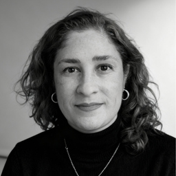 Dr. Lilia Thays Sonoda