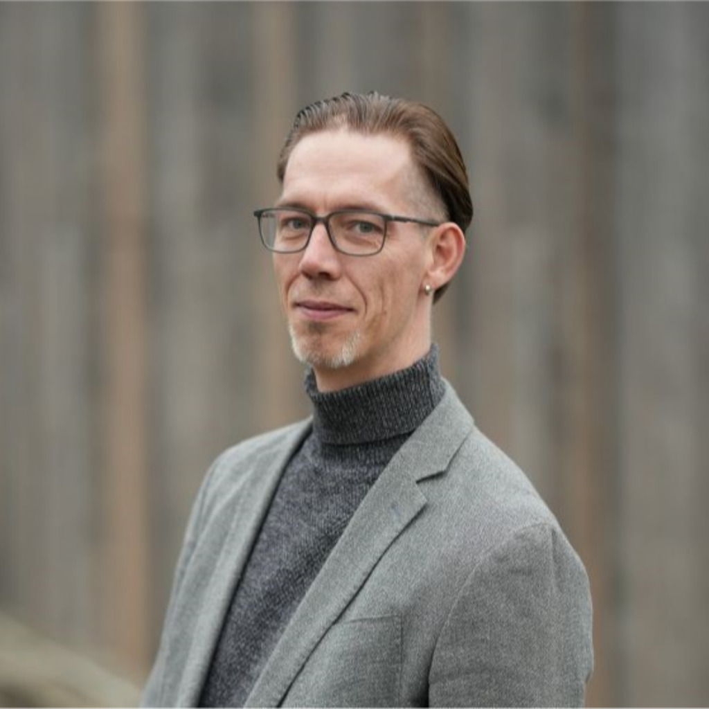 Kevin Wernsdorf Personalleitung Internationaler Kurier Service GmbH Kevin Wernsdorf Personalleitung Internationaler Kurier Service GmbH