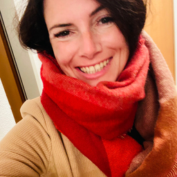 Stephanie Hölzl