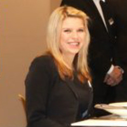 Larissa Paus