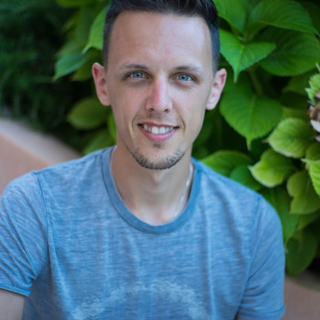 Enrico Merazzi Küchenfachberater Möbelschau Einrichtungsgruppe XING