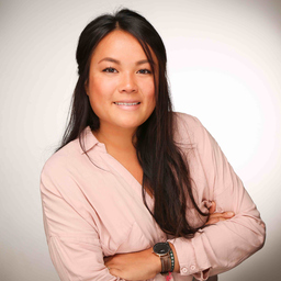 Linda Hoang