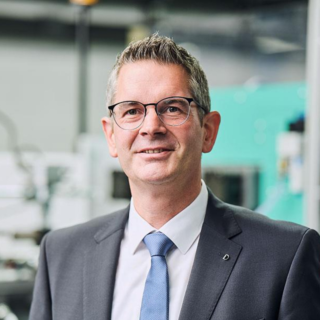 Wilhelm Fatheuer Gmbh & Co. Kg Dominic Dahlhoff - Leiter Vertrieb & Projektmanagement - Schieffer GmbH