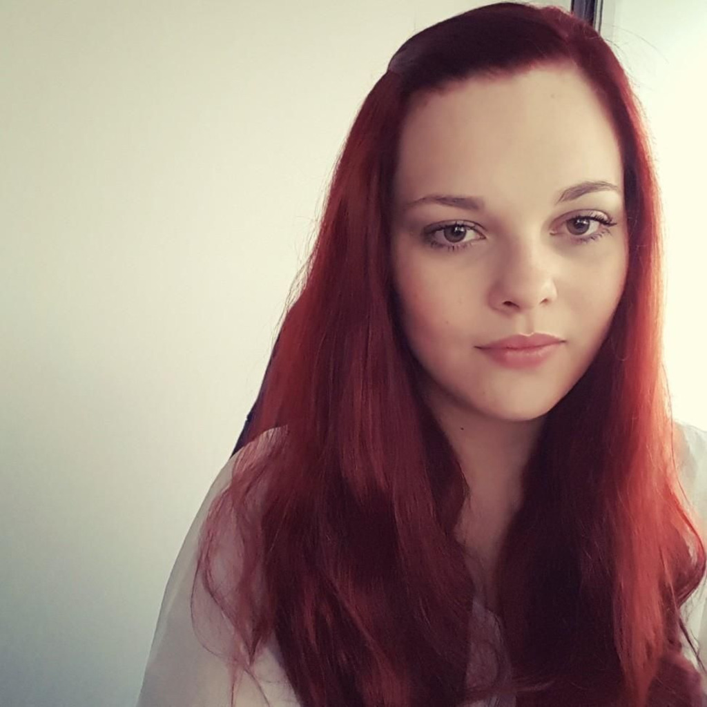 Yvonne Marek Staatl. geprüfte Technikerin im Bereich Maschinenbau