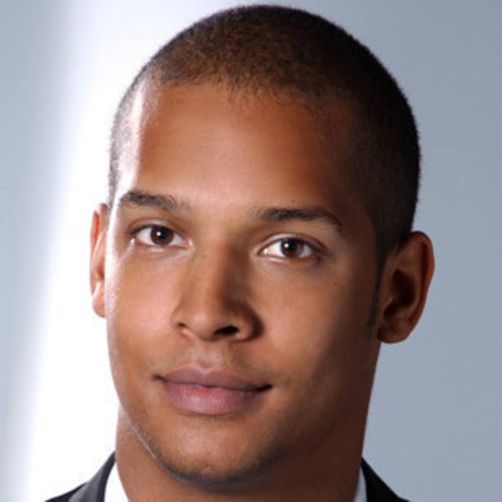 Jonathan Walker Specialist Assurance (IT & Processes) PwC