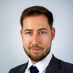 Adrian Straub