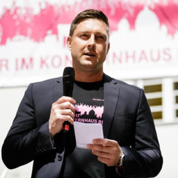 Michael Schmidt