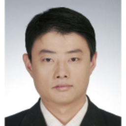 建华 戚
