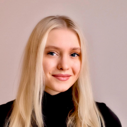 Olha Khomiakova