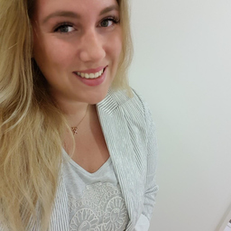 Yvonne Sterk