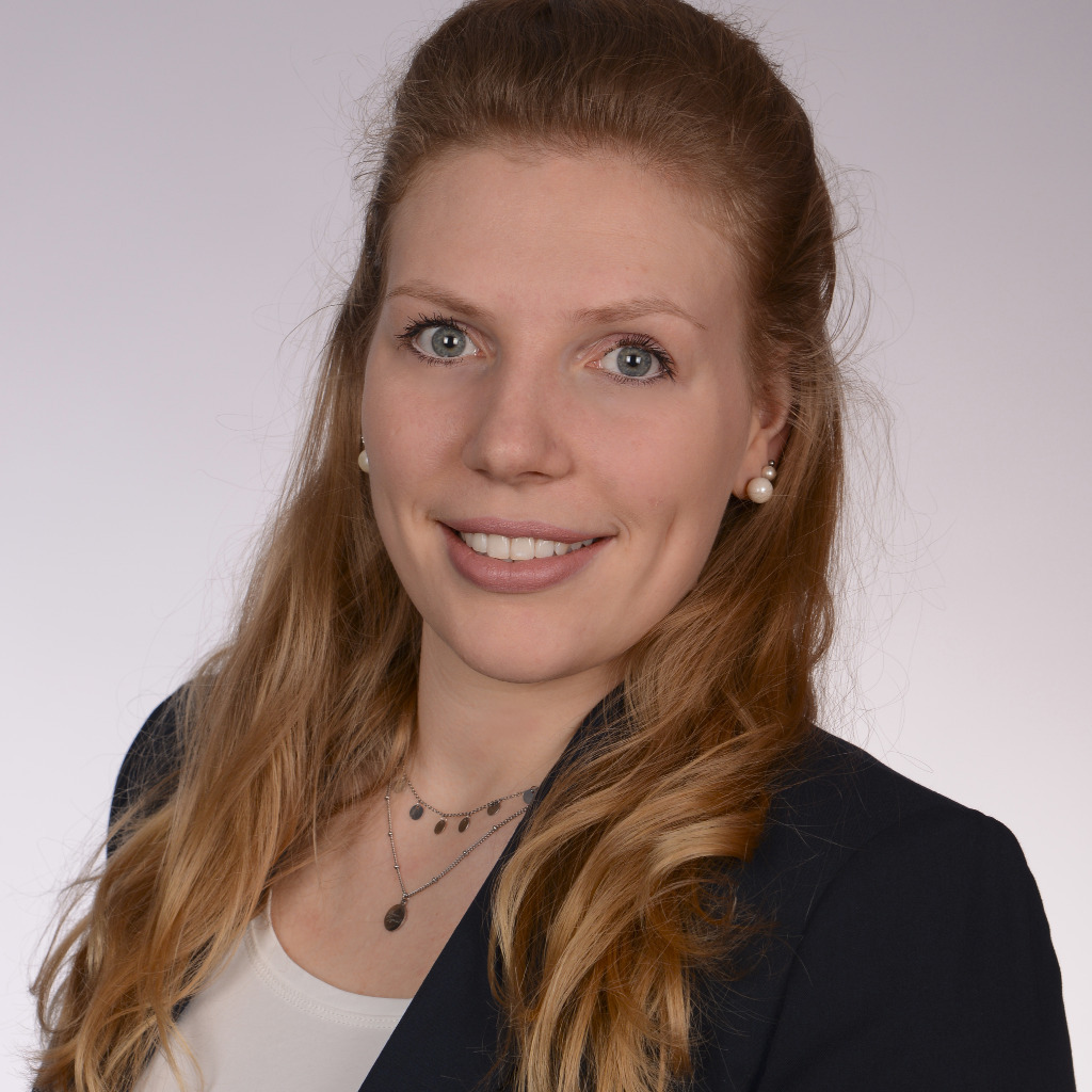 Annalena Hirsch Assistenz der Geschäftsführung MMH Consulting GmbH