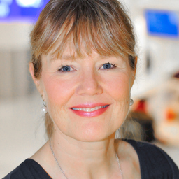 Stephanie Bach