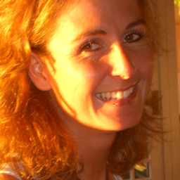 Nadine Schmidt