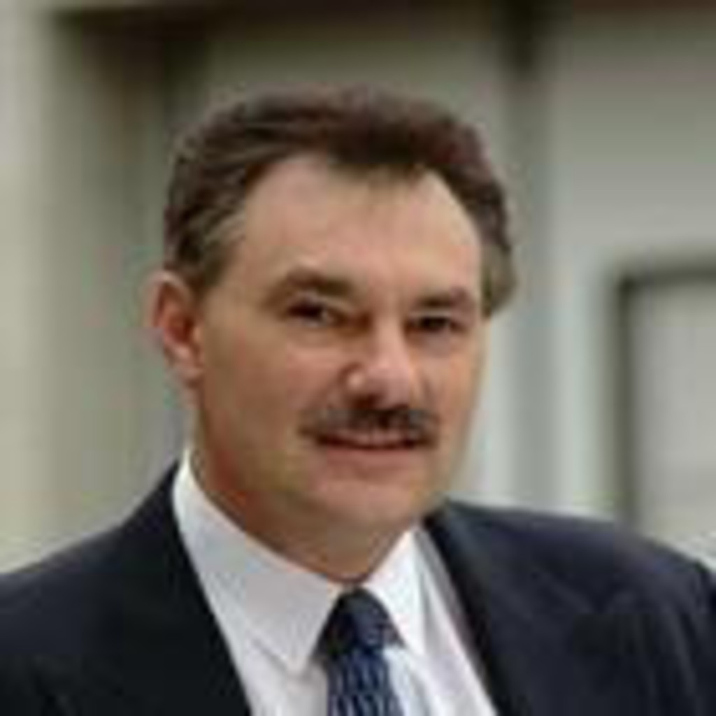 Frank Furness CEO Frank Furness XING