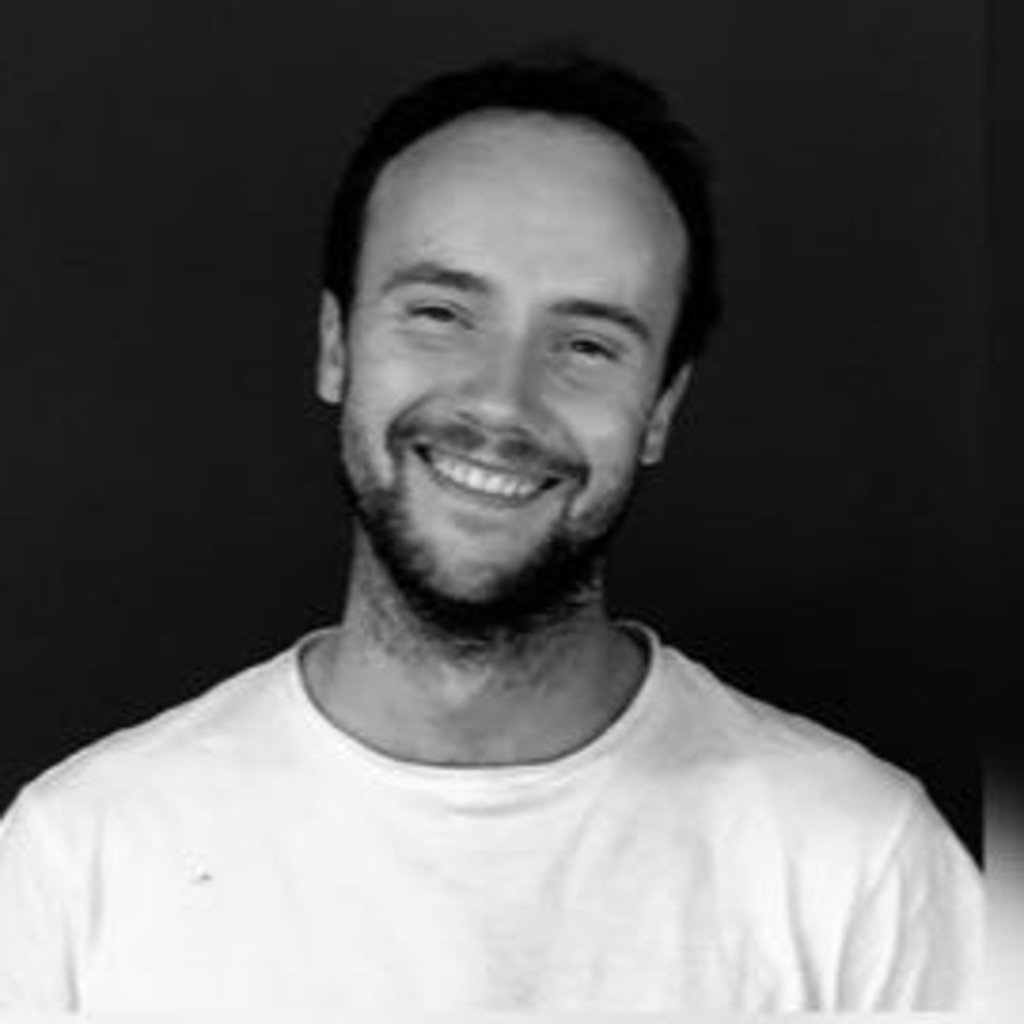 Michael Corcoran Translator (Deu>Eng) DeuEng XING