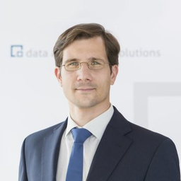 Dr. Akos Rapp