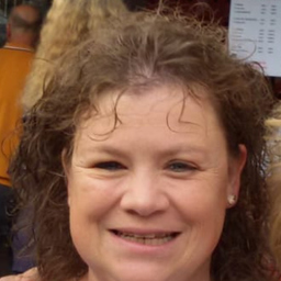 Yvonne Gebauer