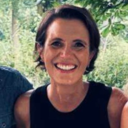 Daniela van de Laak-Scholl