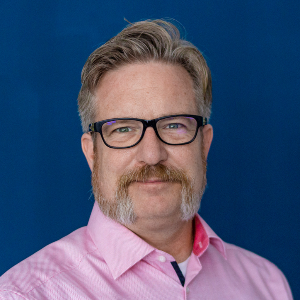 sascha-h-sing-director-customer-success-key-account-europe-ax