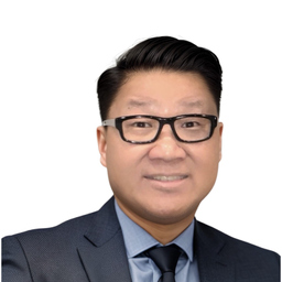 Alex Tan