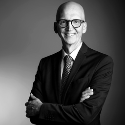 Dr. Martin Thunhorst