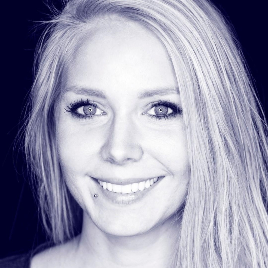 viola-schweizer-senior-content-marketing-manager-mynd-xing