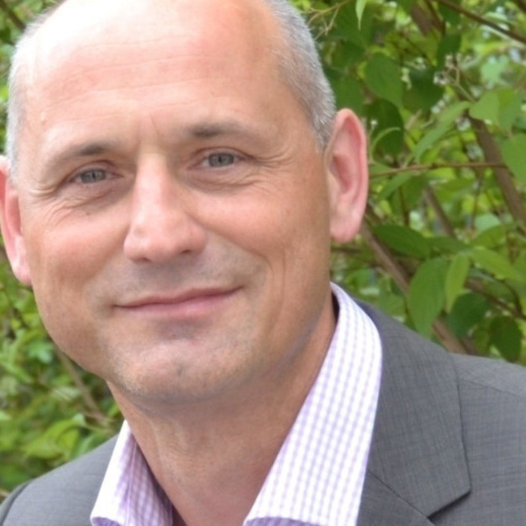 Dipl.Ing. Christian Matt Consultant Integrated Energy Solutions