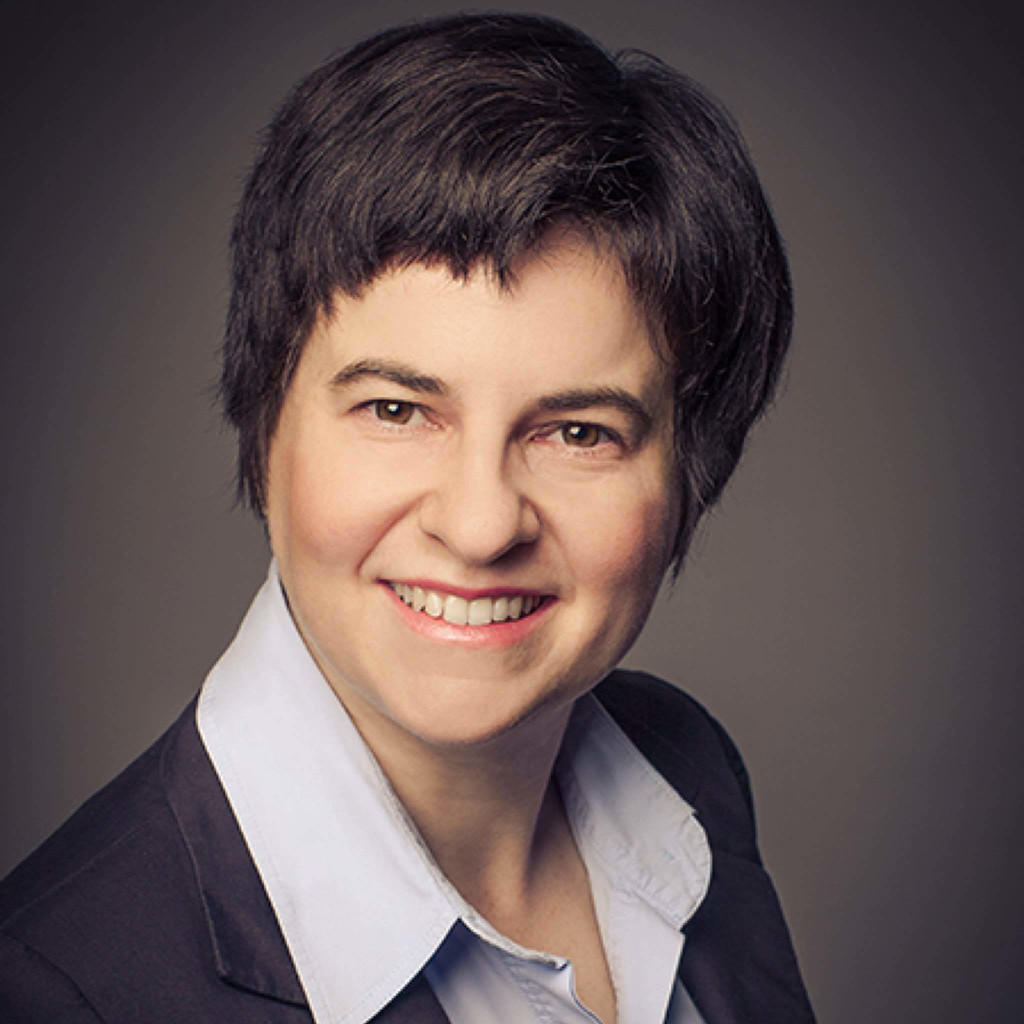 Ariane Pilger Referentin Asset Management Mainova AG XING