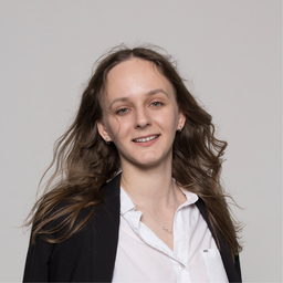 Anna Pakholkova