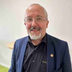 Wolfgang Schricker