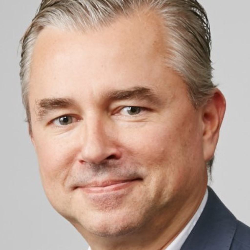 Dipl.Ing. Vladimir Mlynar Pole Information Security Officer VE CEE