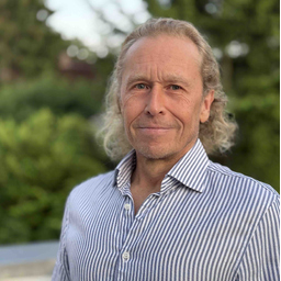 Mark D. Weiß-Hartwich