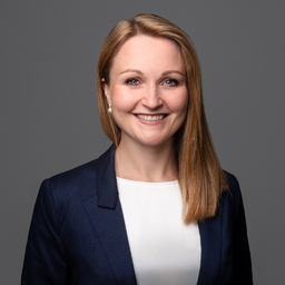 Dr. Christina Kalvelage