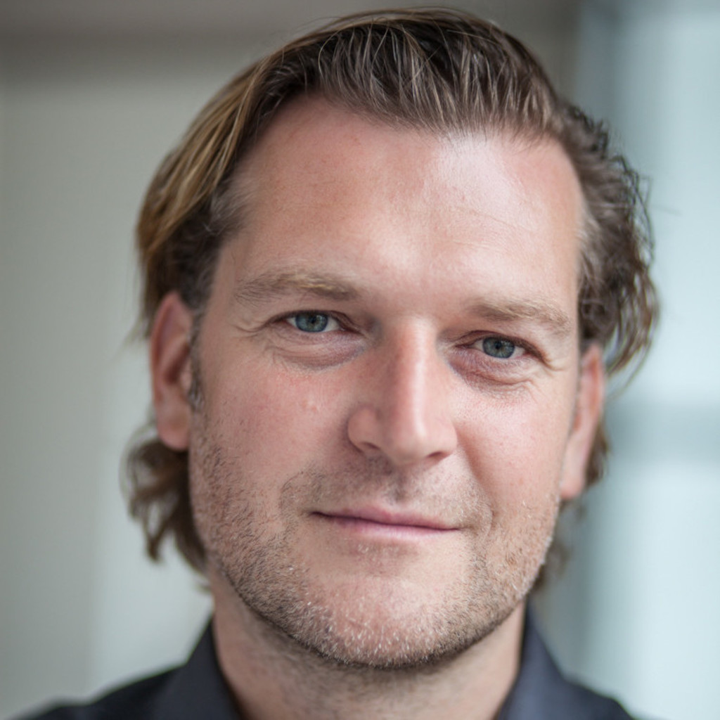 Michael Schierhold Managing Partner Lucky Shareman GmbH XING