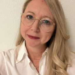 Nicole Becker-Mangold